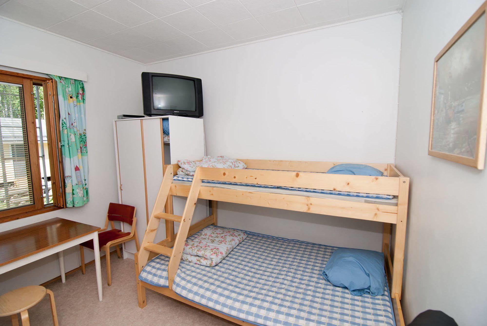 Partiotalon Retkeilymaja - Scouts Hostel Йоэнсуу Экстерьер фото